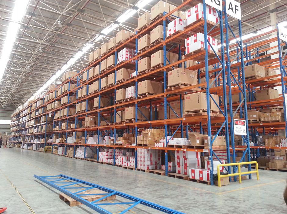  ABB集團(tuán)廣州托盤(pán)式貨架【易達(dá)貨架】