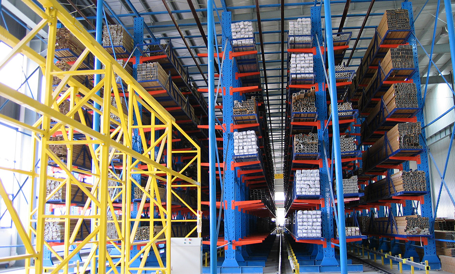 高密度存儲(chǔ)，實(shí)現(xiàn)“貨找人”式揀貨