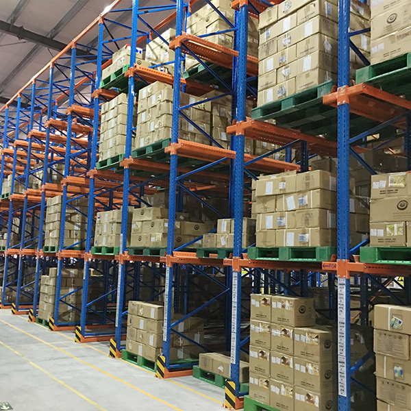 ?；穫}(cāng)庫(kù)貨架定制